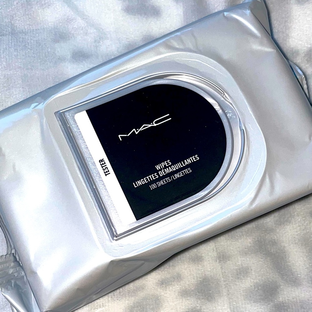LAST ONE! MAC Wipes 💦 100 count